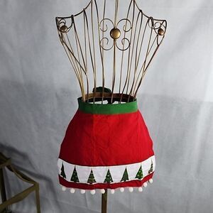 🎄Sweet Little Christmas Tree Apron for Your Little Baker!